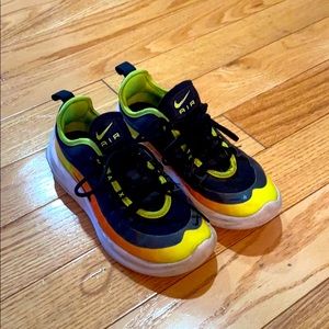Nike air sneakers